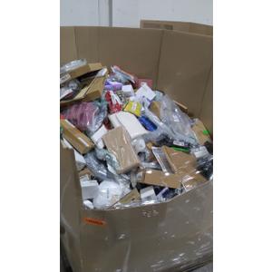 Pallet of Salvage Items