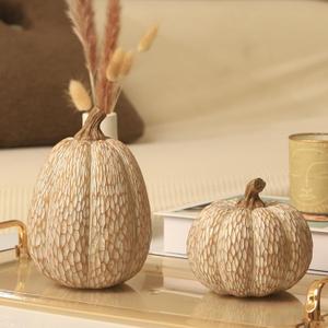 Thanksgiving Resin Pumpkins Fall Decor, Brown and White Decorative Pumpkins Figurine, Artificial Carved Faux Pumpkin Statues for Rustic Fall Tabletop Home Decor, Farmhouse, Autumn, Harvest, Wedding (Set of 2, Geometric Faceted Pumpkins)