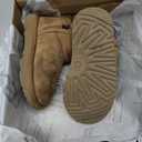 UGG Kids' Classic Ultra Mini Boot (11 Little Kid, Chestnut)