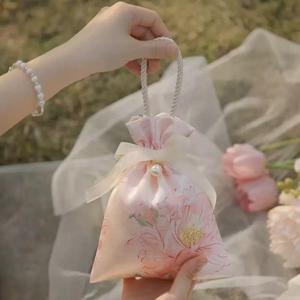 LYSXP Satin gift bags with drawstring & Handles,5x7 Inch 10Pcs Elegant Satin Printed Small Bags for Weddings, Small gift bags,Birthdays & Holidays (pink)