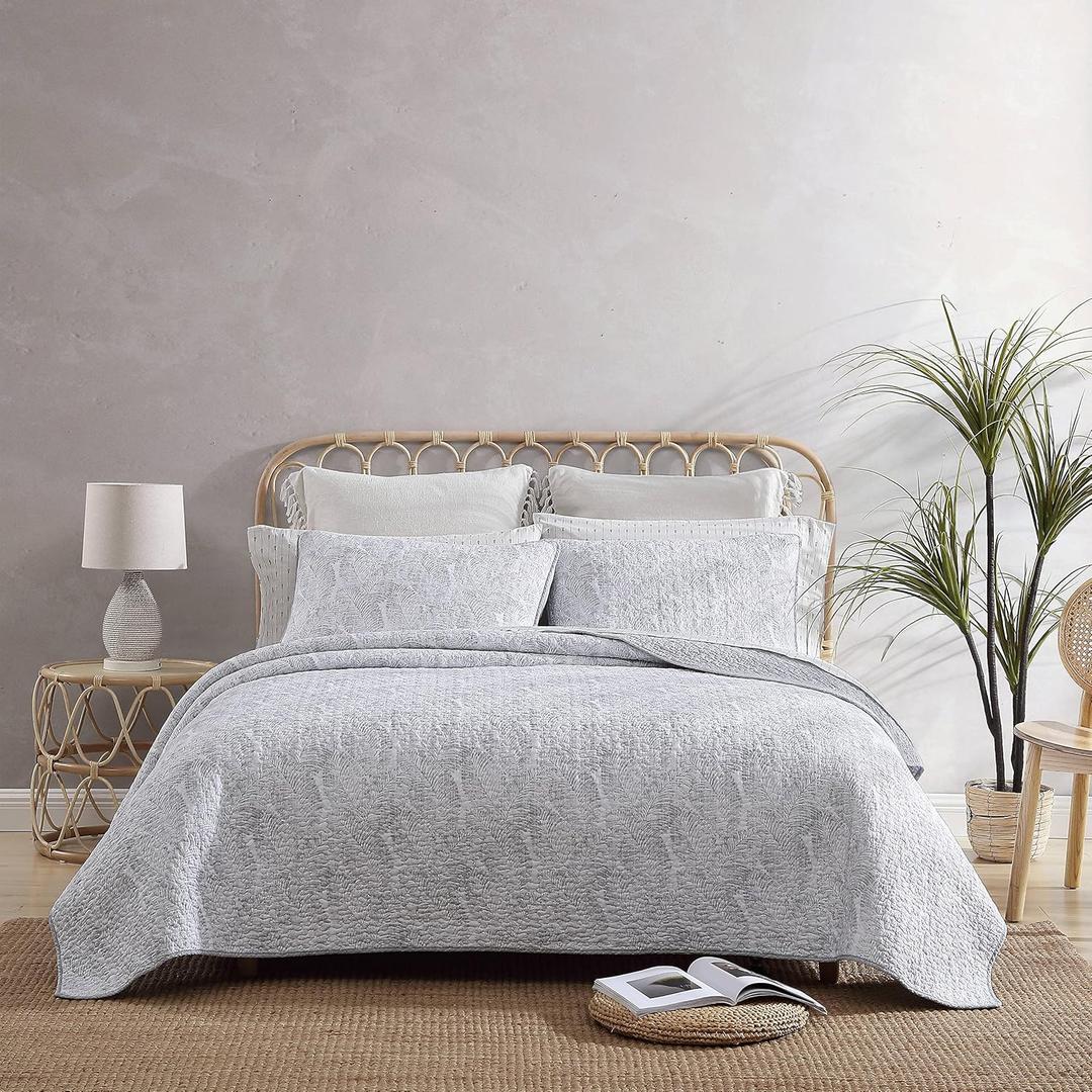 Tommy Bahama - King Quilt Set, Reversible Cotton Bedding with Matching Shams, Pre-Washed for Added Softness (Distressed Water Leaves Grey, King), Grey/White