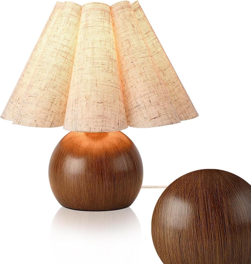 Farmhouse Cute Table Lamp for Bedroom & Living Room - Wood Grain, Vintage Style with Scalloped Shade