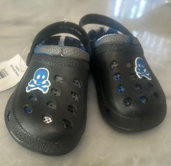 Toddler Cute Clogs Boys Girls Kids Garden Shoes Summer Slip on Sandals Slides Lightweight Breathable Beach Pool Shower Slippers for Children Non-Slip Sole Size 12