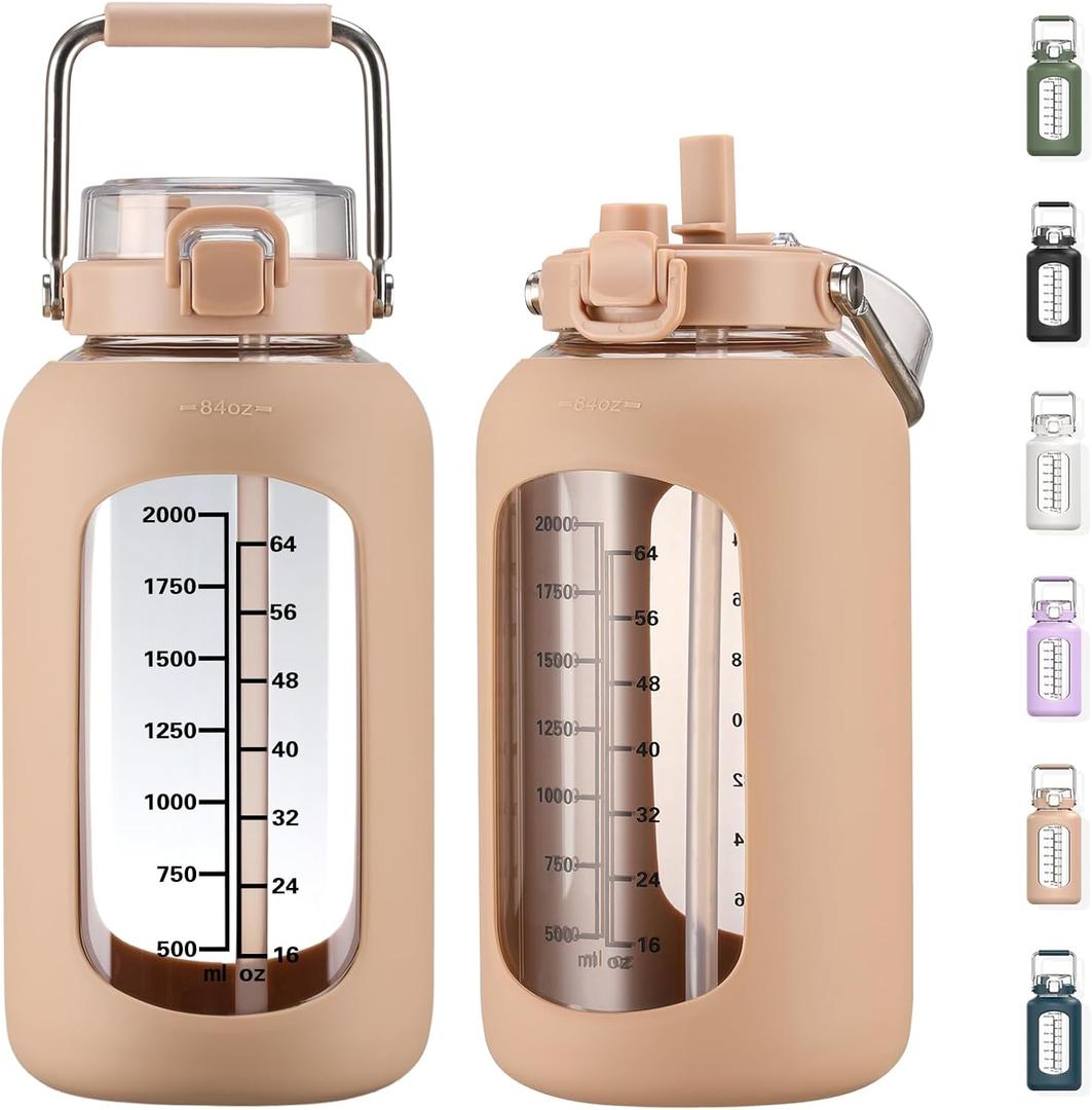 MUKOKO 84oz Glass Water Bottle with Time Marker and Silicone Sleeve 2.5L Water Jug with Stainless Steel Handle Gallon Drinking Bottle with 2-in-1 Lid Wide Mouth BPA Free, Amber