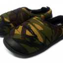 Capelli New York Slippers, Size 1/2