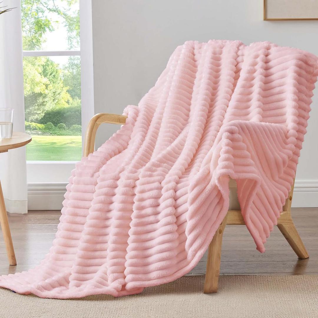 BEDELITE Fleece Pink Throw Blanket for Couch - 300GSM Soft & Warm Valentines Blanket Gifts for Women Girls, Decorative Spring Pink Blankets for Home, 50"x60"