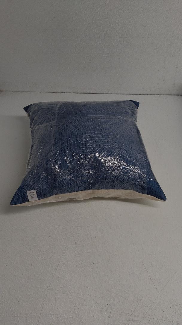 Pillow Shell 100% Polyester Blue 18x18