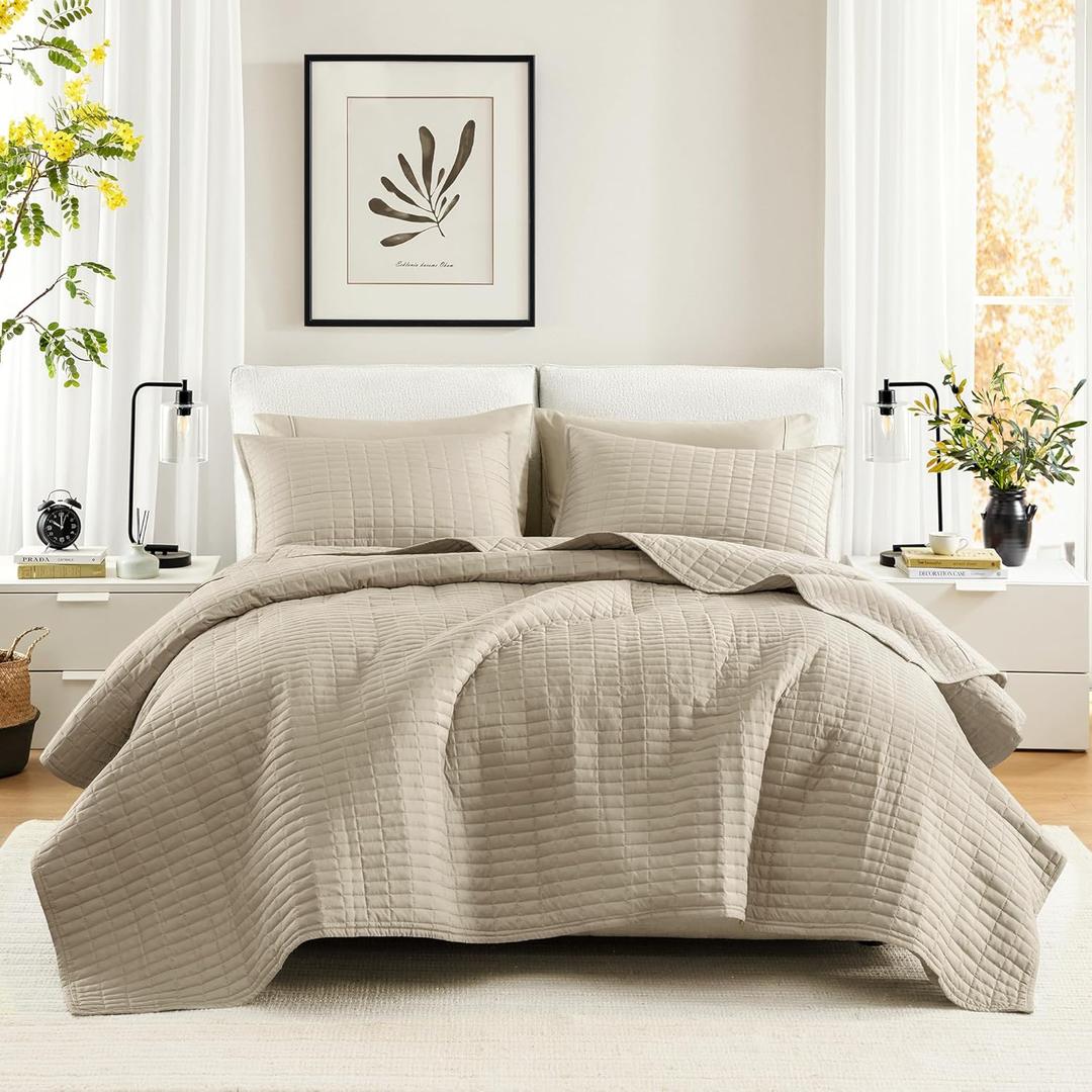 Comfort Spaces Queen Quilt Set Modern Reversible Plaid Coverlet Queen Bedding Set Cozy Quilted Winter Layer, All Season Lightweight Soft Queen Size Quilt, Kienna, Full/Queen Beige 3 Piece