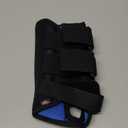 Procare Comfortform Wrist Splint, Right, Medium