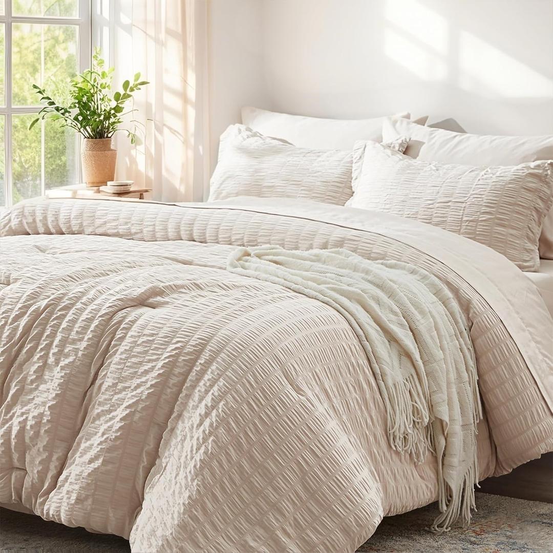 Zzlpp Beige Queen Comforter Set 7 Pieces, Seersucker Bed in a Bag for Bedroom, All Season Bedding Sets with 1 Comforter, 2 Pillow Shams, 2 Pillowcases, 1 Flat Sheet, 1 Fitted Sheet