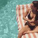 SUNNYLiFE Luxe Lie-On Lounger, Inflatable Pool Float, Indoor/Outdoor Use, Backrest Support, PVC/Polyester, Tierra Clay Stripe, 70.87 x 33.46 x 20.47 inches, Water/Land Usage, 9.7 lbs