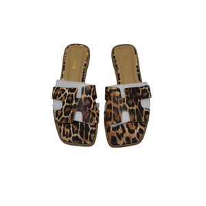 Soda Leopard Print Size 7.5