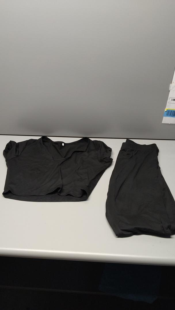 Black crop top and leggings set (L)