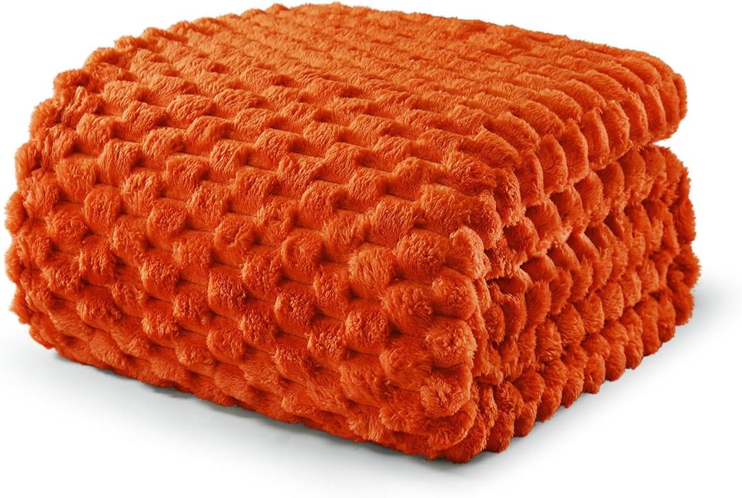 Exclusivo Mezcla Queen Size Soft Fleece Blanket, 90x90 Inches Stylish Jacquard Velvet Blanket for Bed, Fuzzy Cozy Lightweight for All Season, Burnt Orange