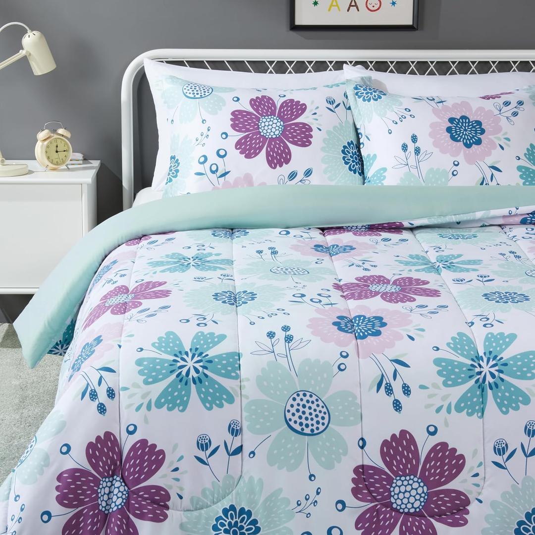 Amazon Basics 3-Piece Soft, Plush Microfiber Kids' Comforter and Pillow Sham Set, Full/Queen, Purple Flowers, Bluish Pink, Floral
