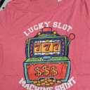 Lucky Slot Machine Tee Casino Las Vegas Gambling T-Shirt M Pink
