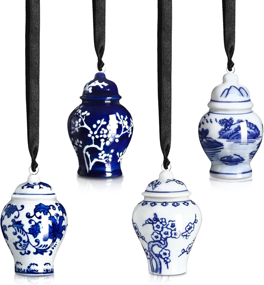 4 Pcs Christmas Chinoiserie Ornaments Mini Ginger Jar Ornaments Blue and White Christmas Hanging Decor Chinoiserie Porcelain Vintage Decorations Xmas Tree Hanging Pendants