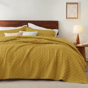 Bedsure Quilts King Size - Lightweight Bedspreads King Size with Basket Weave Pattern, Soft Quilt Bedding Set, Mustard Yellow Comforter Set Coverlet for All Seasons with 2 Pillow Shams (106" x 96") | Skin-Friendly Soft, All-Season Comfort, Breathable