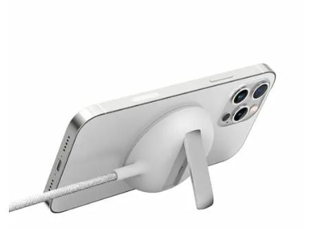 ZGear Magnetic Wireless Kick Stand Charger