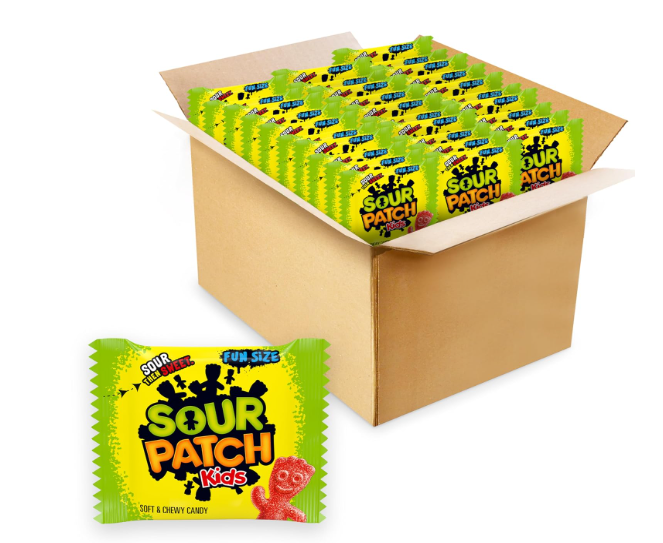 SOUR PATCH KIDS Soft & Chewy Candy, Bulk Candy, 140 Snack Packs BB: 28 Aug 2026