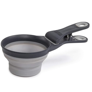 Dexas Pets Collapsible KlipScoop Collapsible Dry Dog Food Scoop and Dog Food Bag Clip, 1 Cup Capacity, Light Gray (PW660432429) (Pack of 1)
