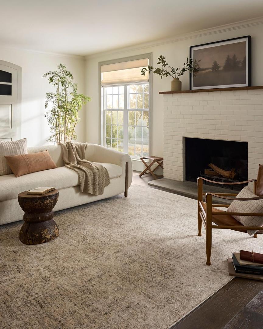 Loloi Magnolia Home by Joanna Gaines Junie Collection JUE-02 Oatmeal/Smoke 6'-7" x 9'-10", .38" Pile Height, Area Rug
