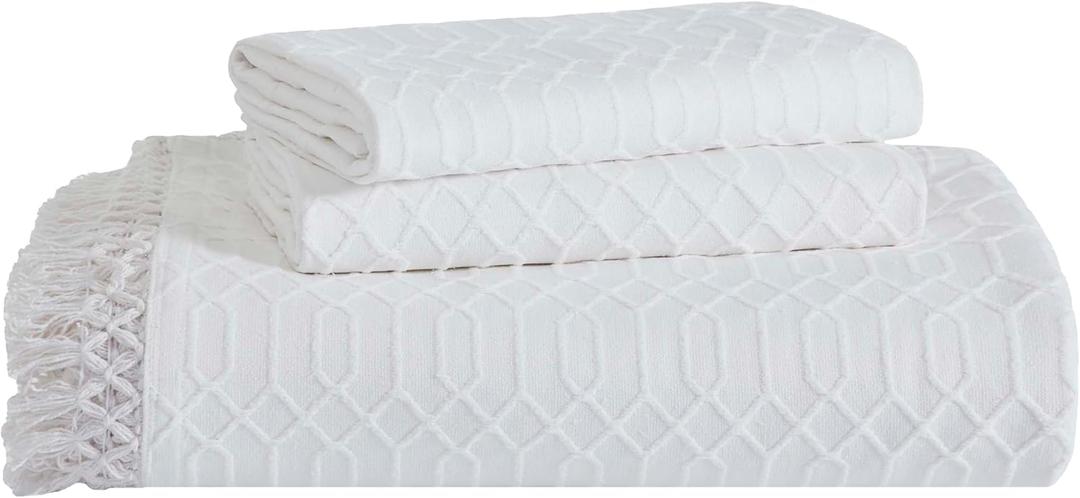 Superior Remi Cotton Blend 2 Piece Bedspread Set, Home Bed Decor, Oversized Bedspread, 1 Pillow Sham, Medium Weight Blanket, Geometric Fringe, Matelasse Coverlet, Bedding Essentials, Twin, White