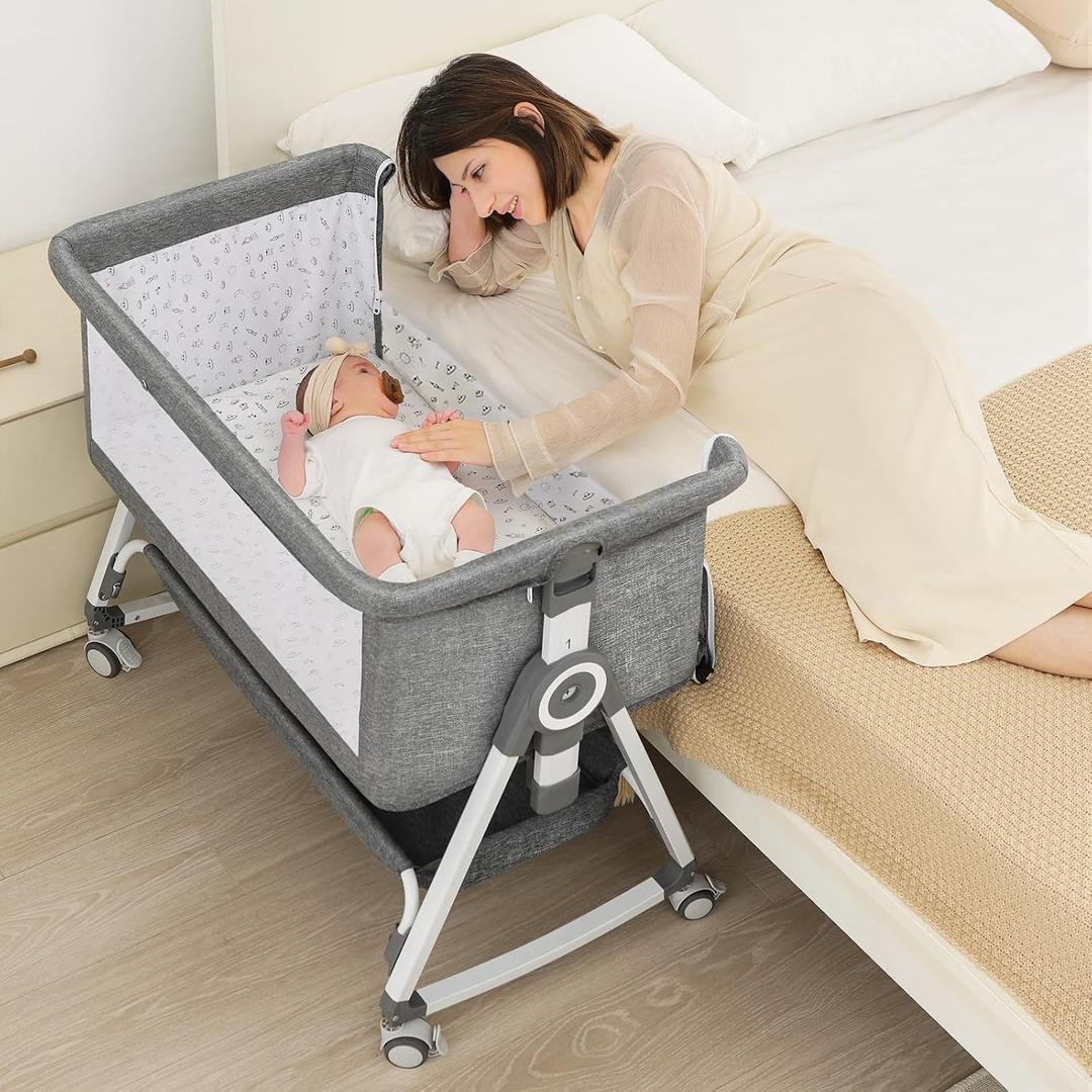 Baby Bassinet, Bedside Bassinet, Twin-Friendly, 4-in-1 Bedside Crib with Waterproof Mattress, Adjustable Height & Locking Wheels for Newborns, Grey