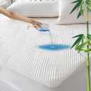 GRT Rayon Bamboo Waterproof Mattress Protector Cal King Size - 3D Air Fiber Cooling Mattress Cover Breathable Ultra Soft, Mattress Pad Noiseless Fits up to 26'' Deep Pocket Mattress Machine Washable
