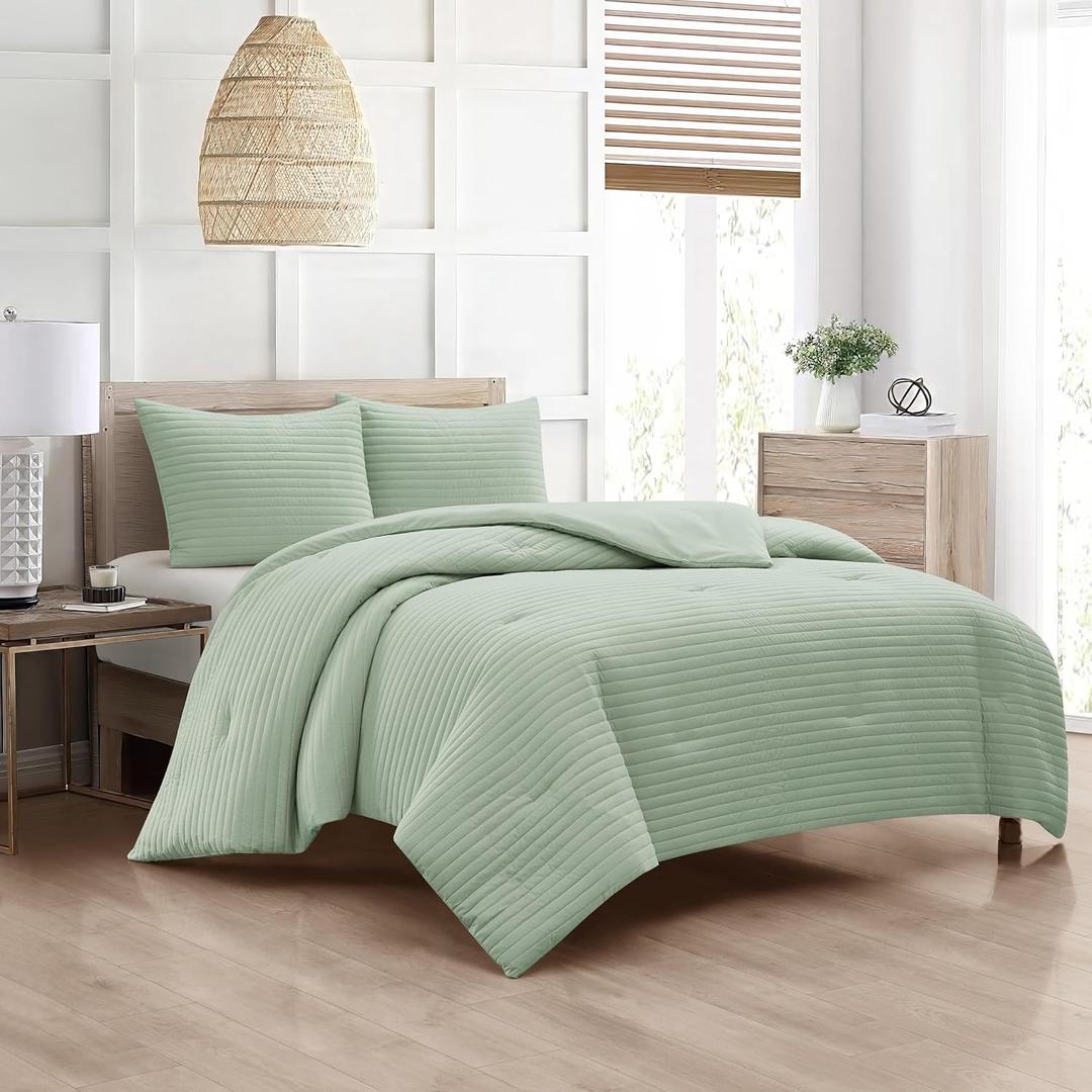 Stratford Park Sage Quilt Set King Size, 3 Piece Set, Solid Color, 2 Pillow Shams, Microfiber Pinsonic Bedspreads & Coverlets