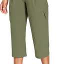 Women's Cargo Capris Lightweight Quick Dry Hiking Pants Water Resistant Summer Travel Pants with 6 Pockets 2026 (Army Green, M)
