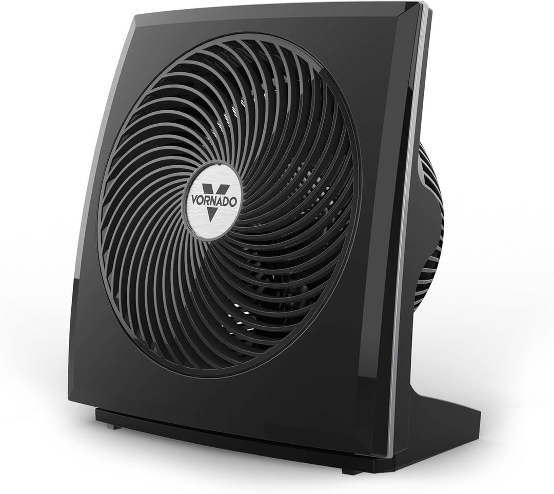 Vornado 673T Whole Room Air Circulator Fan with Pivoting Head, 3 Speed Settings, Adjustable Tilt, Manual Control, Signature Vortex Action, Deep Pitched Fan Blades, Powerful Airflow, Black