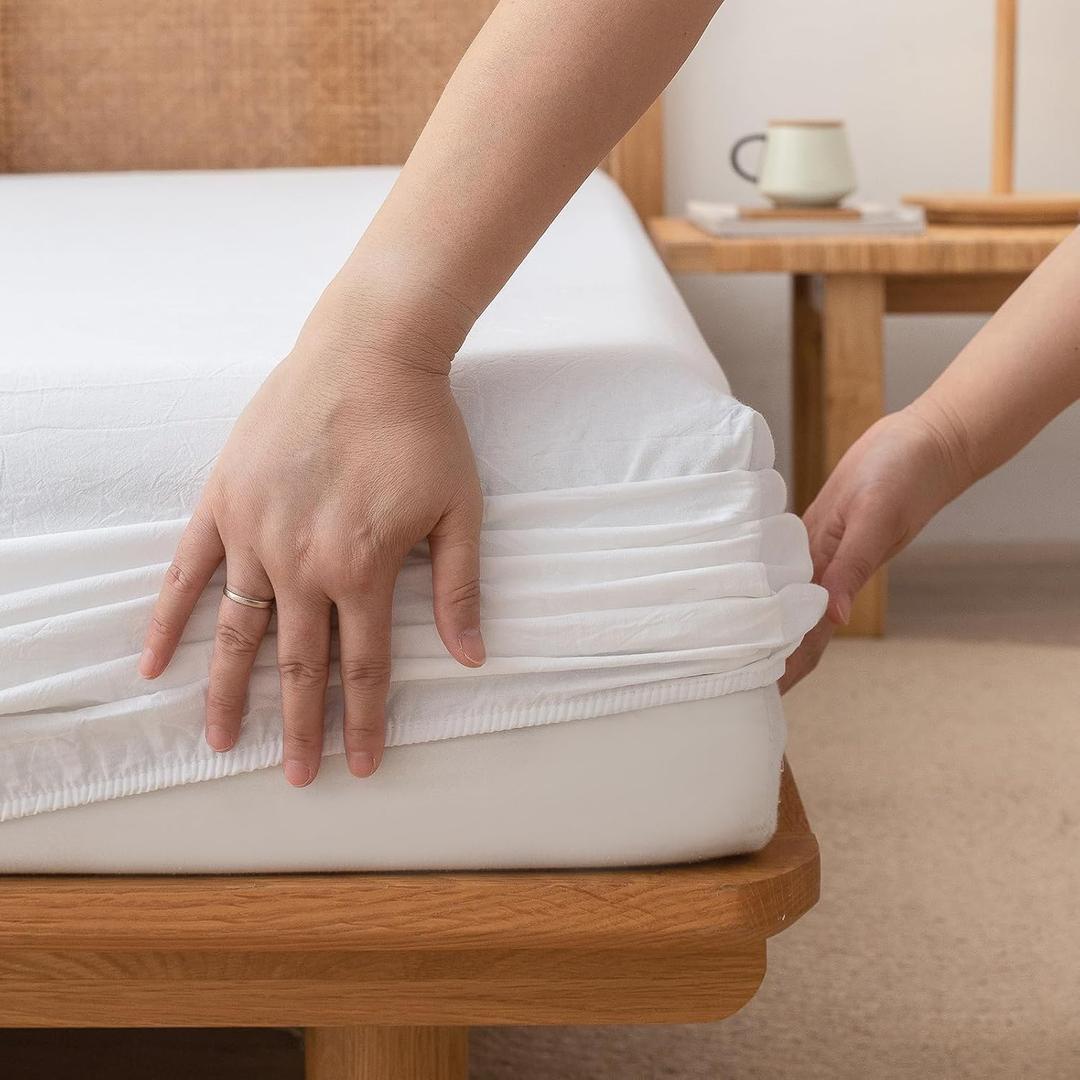 BESTOUCH Queen Fitted Sheet Bedding - Bottom Sheet - Breathable - 100% Washed Cotton Linen-Like - 16-19 Inch Deep Pocket Fits Mattress - Fade Resistant Soft Comfy Durable Easy Care Bright White