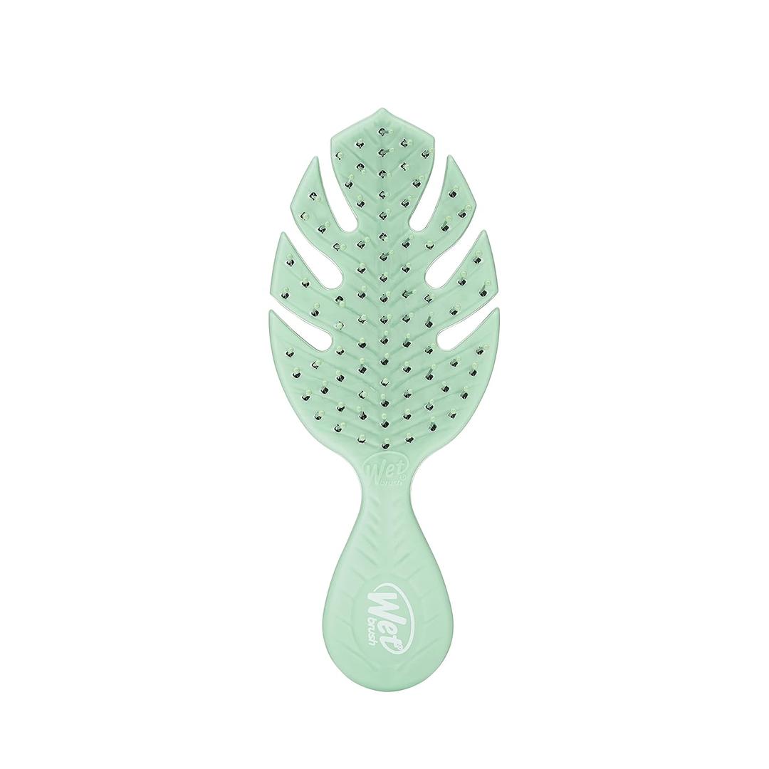 Wet Brush Go Green Mini Detangler, Green - Detangling Travel Hair Brush - Ultra-Soft IntelliFlex Bristles Glide Through Tangles & Gently Loosens Knots While Minimizing Pain, Split Ends & Breakage (Pack of 3)