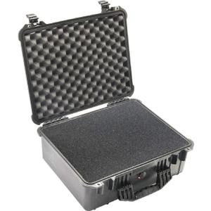 Pelican 1550 Case With Foam (Black)
