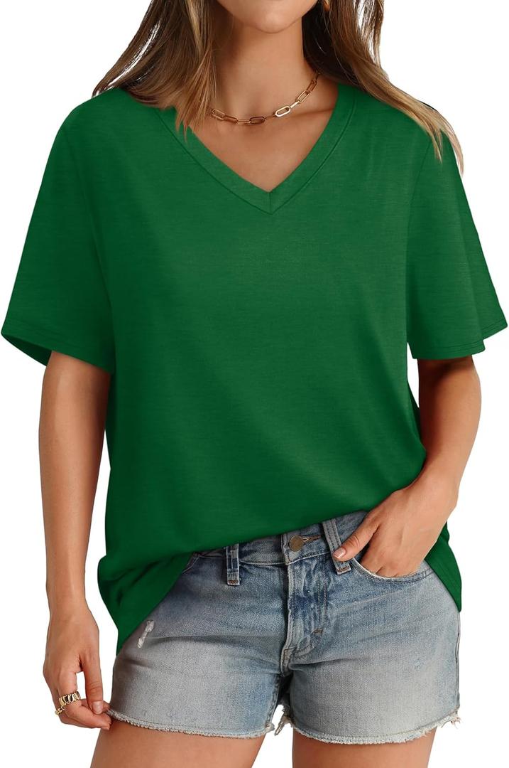 Aokosor Womens V Neck Short Sleeve T Shirts Summer Tops 2025 Casual Loose Tees Trending Now S-4XL (Green, 4XL)