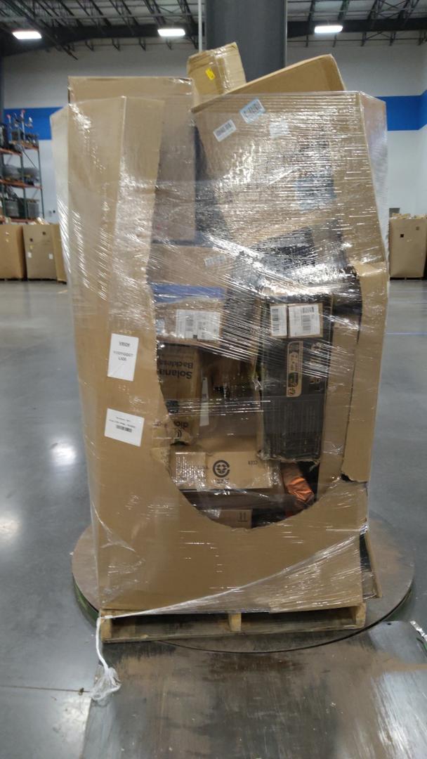 Pallet of Salvage Items
