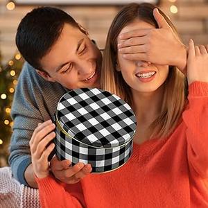 Suttmin 4 Pcs Christmas Cookie Tins with Lids 7 Inch Black and White Buffalo Plaid Round Metal Cake Tins Empty Decorative Tin Containers for Xmas Gifts Baking Holiday Chocolate Snack Storage