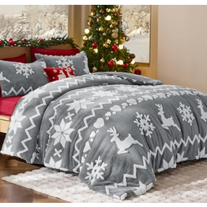 Bedsure Fluffy Christmas Comforter Set Queen - Red Bedding with Running Reindeer, Warm Flannel Fleece Bed Sets for Winter, 3 Pieces, 1 Soft Plush Shaggy Comforter with 2 Pillowcases