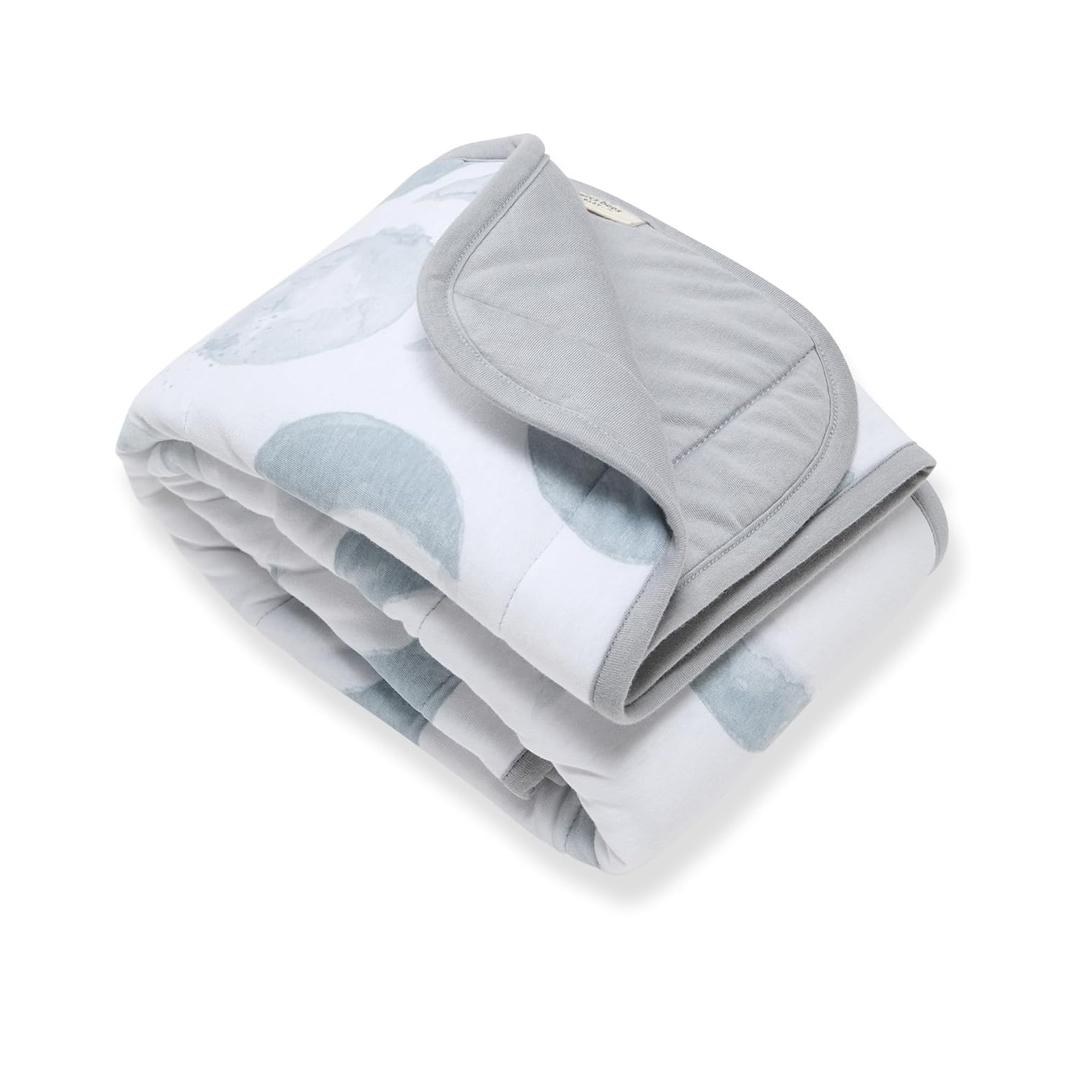 Burt's Bees Baby Reversible Blanket, Nursery, Stroller & Tummy-Time Organic Jersey Cotton Quilted Infant & Toddler Bedding (Cloud Hello Moon)