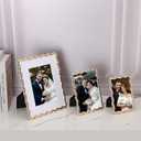 YiPinYin 5x7‘’ Gold Picture Frames Set of 2,High-End Heavy Duty Zinc Alloy Photo Frames with Wave Design,Velvet Backing,Dual Use for Desktop Display & Wall Hanging,Fashionable Decor Frames