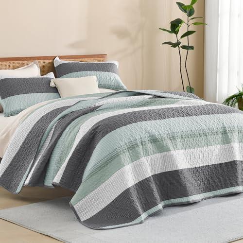 Litanika Oversized King Quilt Set Sage Green, 128x120 Stripe Bedspread Coverlet 3 Pieces, Sage Green Lightweight Quilted Bedding Set for All Season(Super King Plus-1 Quilt, 2 Pillowcases)
