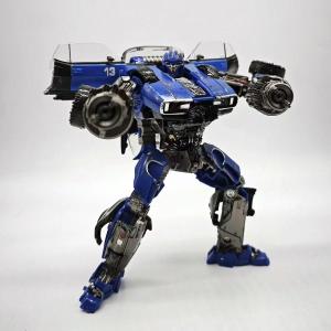 Robot Action Figure, 6.4-Inch Deformation Toy Car Model with Accessories, for Kids Boys Girls