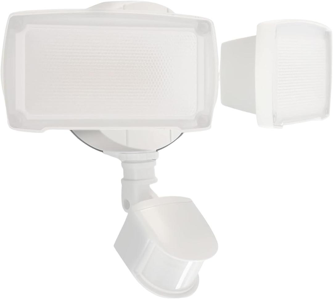 UME 19W LED Security Lights Motion Sensor Light Outdoor, 2000LM Motion Flood Light, 5000K, IP65 Waterproof, 2 Adjustable Head Motion Detector Security Light for Exterior,Outside,Garage,Yard(White) (1pack)
