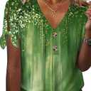 HOMEYEE Women's Summer All Over Print Casual V-Neck T-Shirt Tops with Button Detail (Green, S)