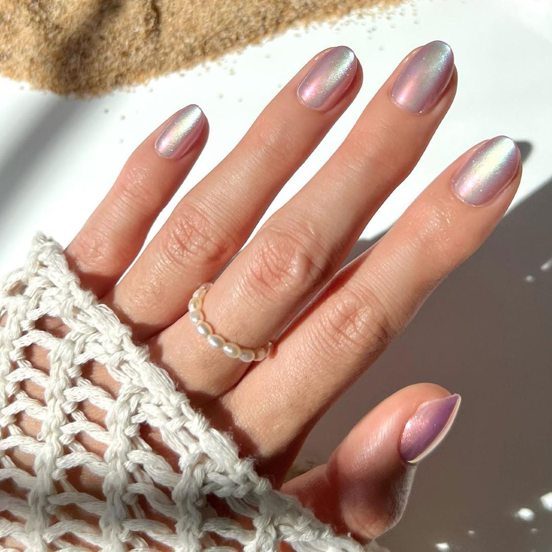 Glamnetic Press On Nails - Oyster Fake Nails | Short Oval Cat Eye Fake Nails with a Velvet Pearlescent Finish, Salon Quality Summer Nails | 15 Sizes - 30 Nail Kit with Glue