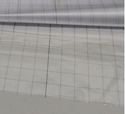 Clear Wrap Roll Black Dotted Lines 28.5"