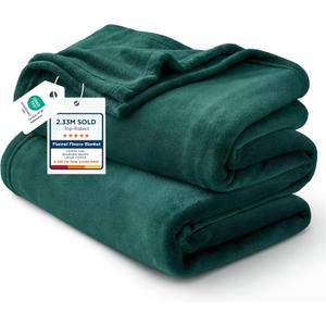 Bedsure GentleSoft Fleece Blanket Twin Size Emerald Green - 300GSM Lightweight Plush Fuzzy Cozy Soft Warm Blanket for Bed, Sofa, Couch, Travel, Camping, 60x80 inches