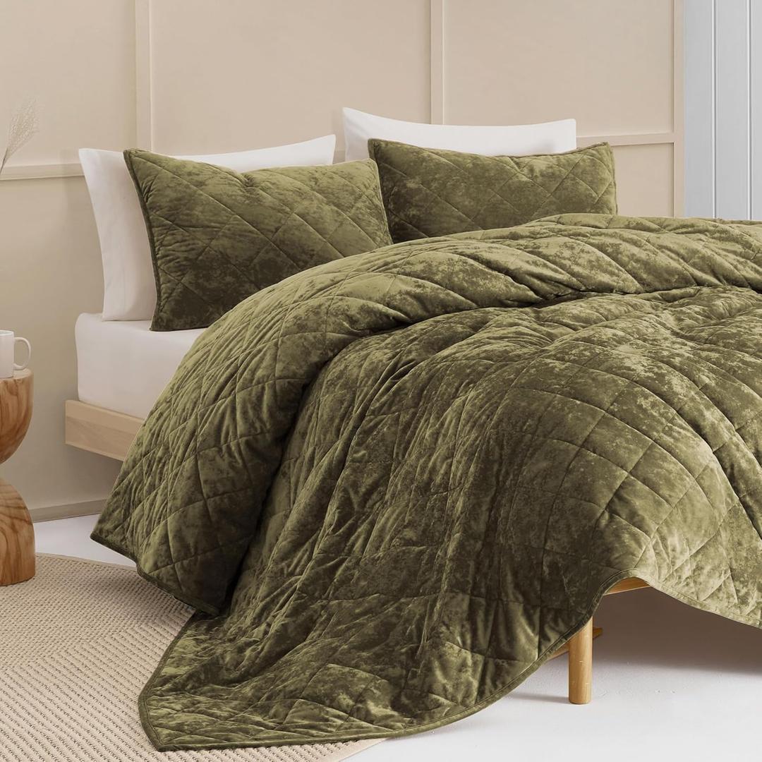 Wonderful Velvet Quilt Queen Bedding Set Olive Green, Diamond Stitch Lightweight Comforter with Shams, Luxury Bedspread Soft Coverlet with Brushed Back for All Season