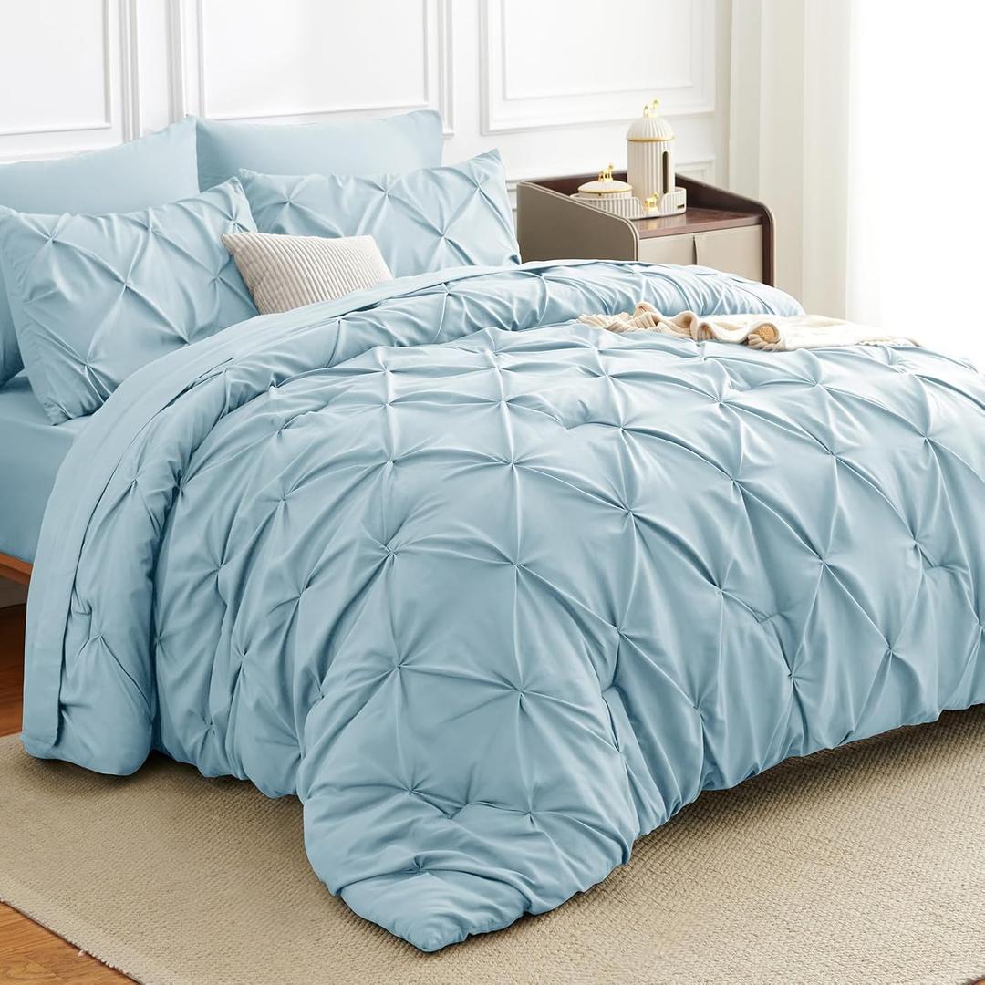 HIMEET Pintuck Bed in a Bag, 7 Pieces Queen Size Comforter Set Light Blue, Pinch Pleat Bed in a Bag, Soft All Season Bedding Sets with Comforter, Flat Sheet, Fitted Sheet and Pillowcases & Shams